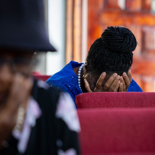 251102_MELISSA_SUNDAYWORSHIP_RCW-6