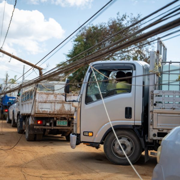 Traffic buildups as motorists try to navigate difficult conditions